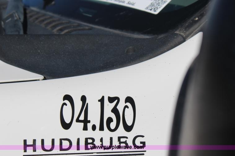 image for item J7735 2000 Ford F350 Super Duty utility truck