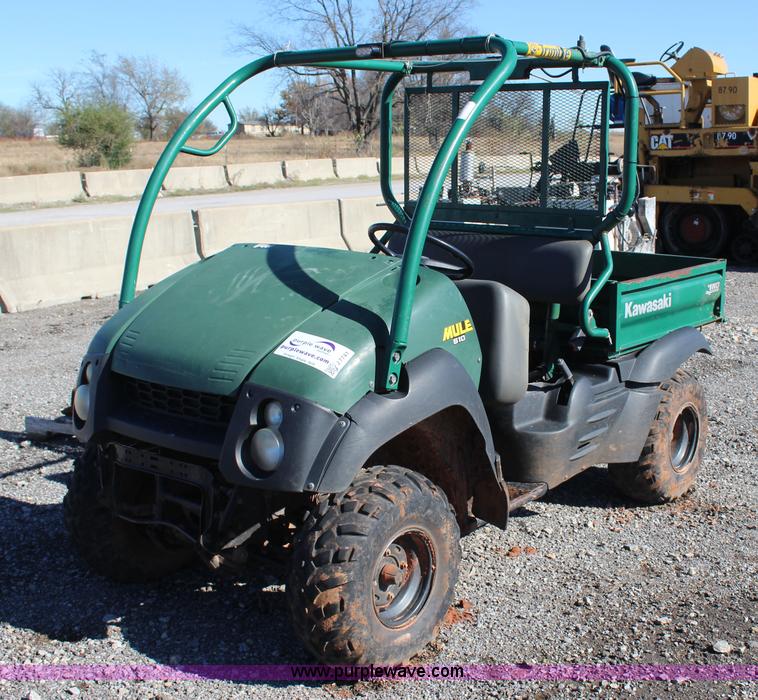 image for item J7741 2007 Kawasaki Mule 610 utility vehicle