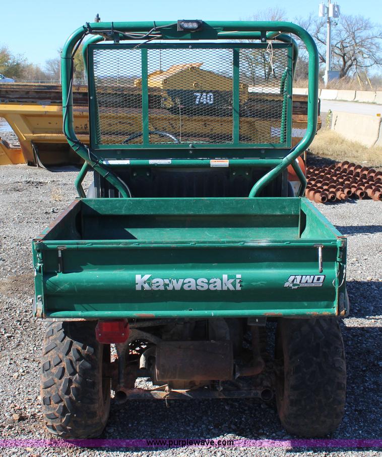 image for item J7741 2007 Kawasaki Mule 610 utility vehicle