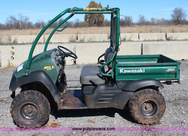 image for item J7741 2007 Kawasaki Mule 610 utility vehicle