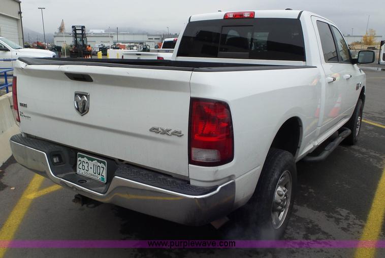 image for item J8466 2011 Dodge Ram 2500 Crew Cab pickup truck