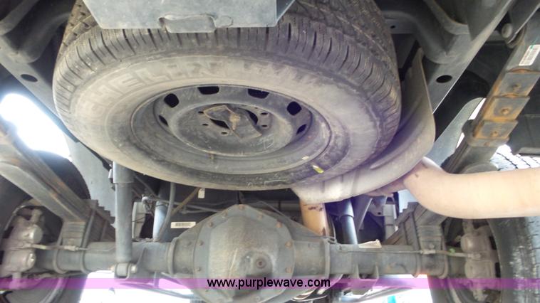 image for item J8466 2011 Dodge Ram 2500 Crew Cab pickup truck