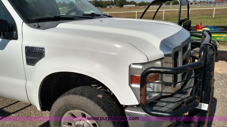 image for item K1218 2008 Ford F250 Super Duty XLT Crew Cab pickup truck