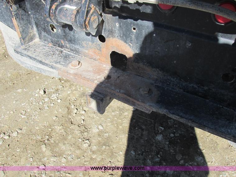 image for item K2231 2001 Dodge Ram 3500 Quad Cab flatbed pickup truck