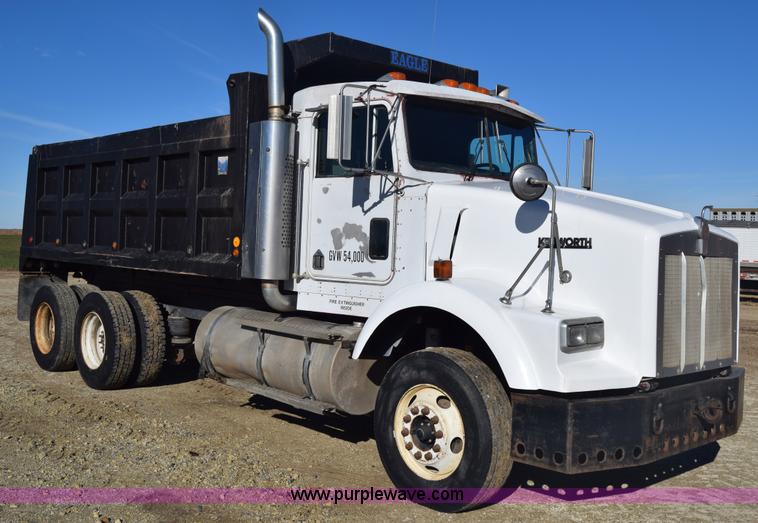 image for item K4915 1994 Kenworth T800 dump truck