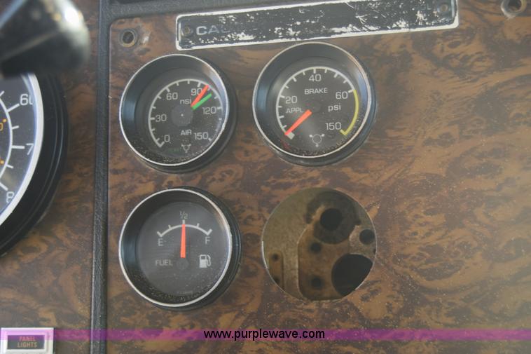 image for item K4915 1994 Kenworth T800 dump truck