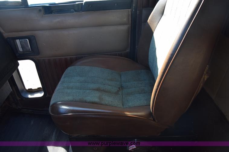 image for item K4915 1994 Kenworth T800 dump truck