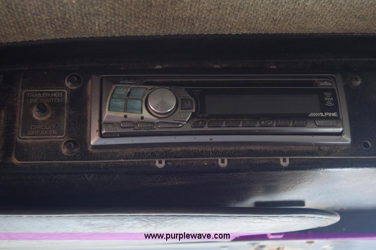 image for item K4915 1994 Kenworth T800 dump truck