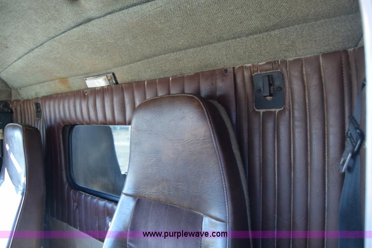 image for item K4915 1994 Kenworth T800 dump truck