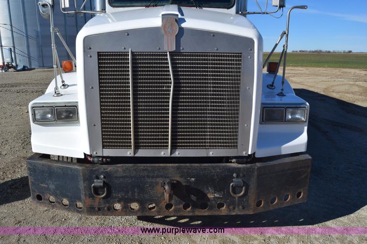 image for item K4915 1994 Kenworth T800 dump truck