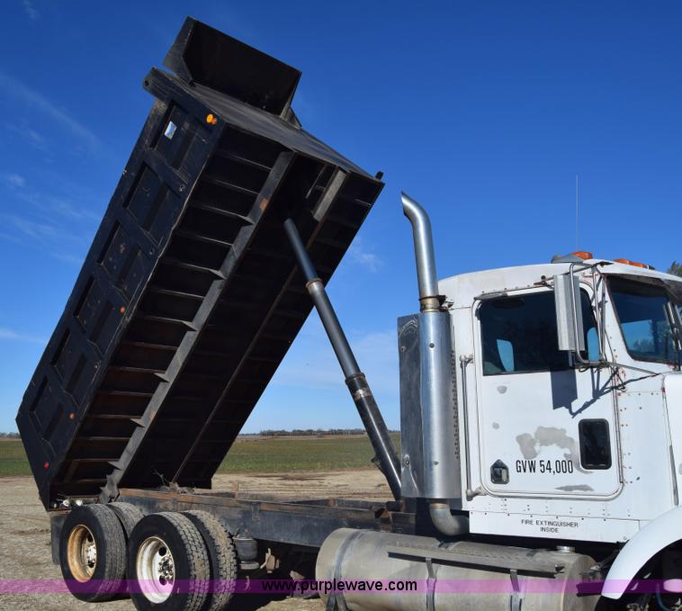 image for item K4915 1994 Kenworth T800 dump truck