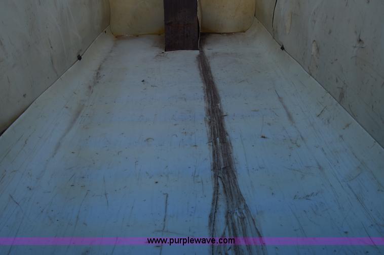 image for item K4915 1994 Kenworth T800 dump truck