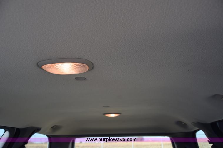 image for item K4966 1999 Dodge Caravan van