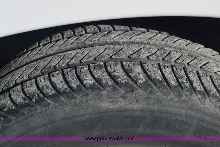 image for item K4966 1999 Dodge Caravan van