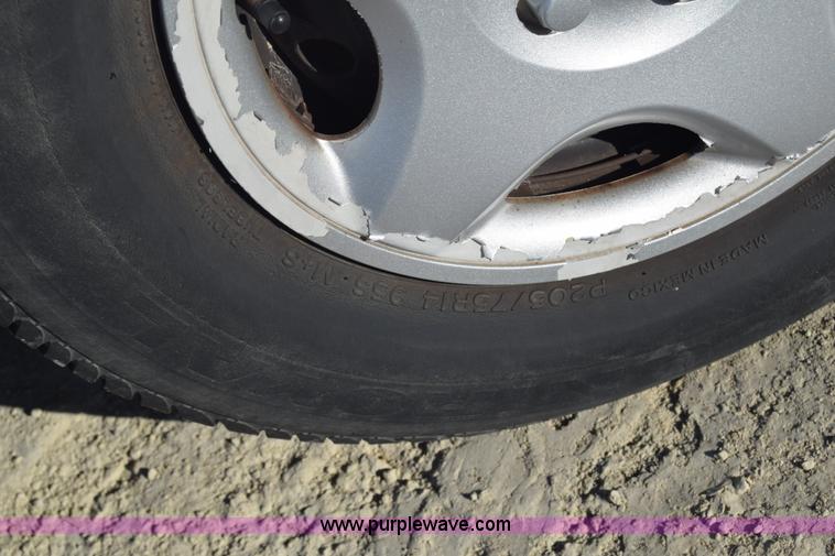 image for item K4966 1999 Dodge Caravan van