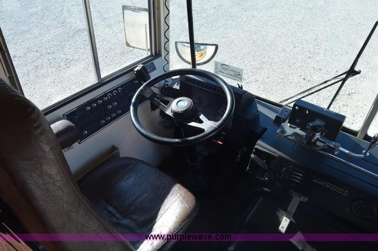 image for item K4967 1994 Blue Bird TC2000 school bus