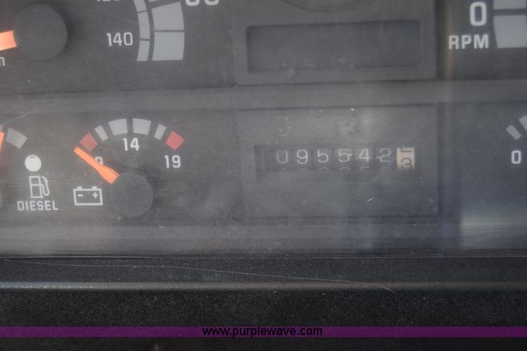 image for item K4967 1994 Blue Bird TC2000 school bus