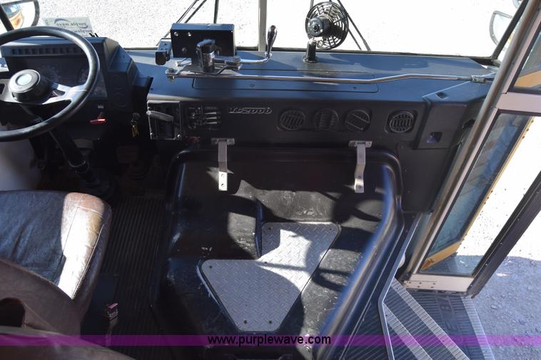 image for item K4967 1994 Blue Bird TC2000 school bus