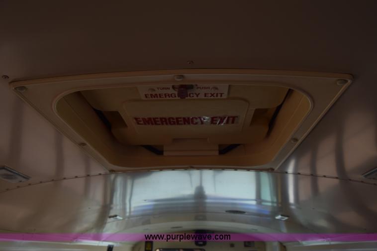 image for item K4967 1994 Blue Bird TC2000 school bus