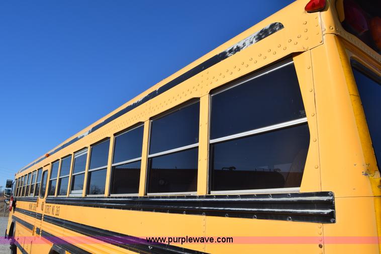 image for item K4967 1994 Blue Bird TC2000 school bus