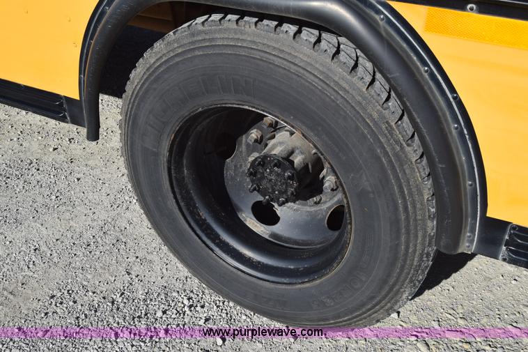 image for item K4967 1994 Blue Bird TC2000 school bus