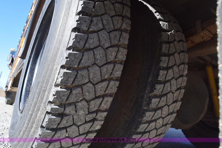 image for item K4967 1994 Blue Bird TC2000 school bus