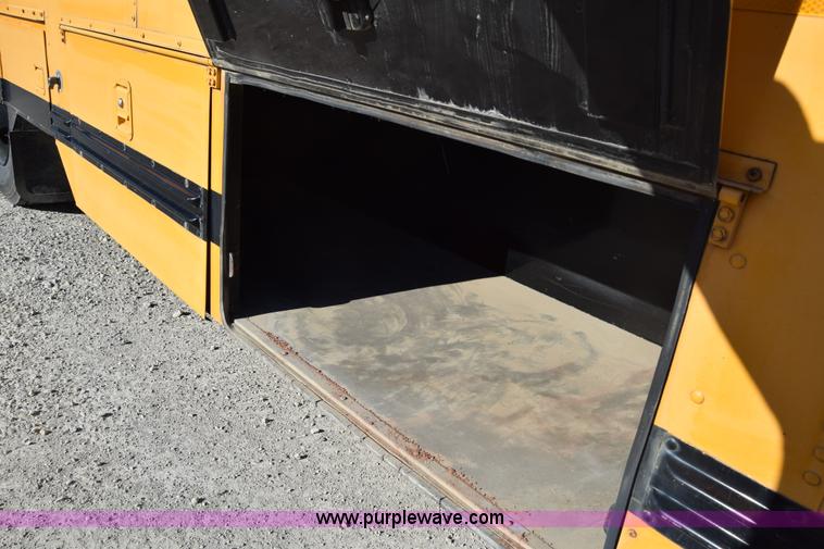 image for item K4967 1994 Blue Bird TC2000 school bus