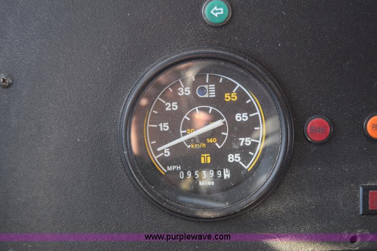 image for item K4968 1993 Blue Bird TC2000 school bus