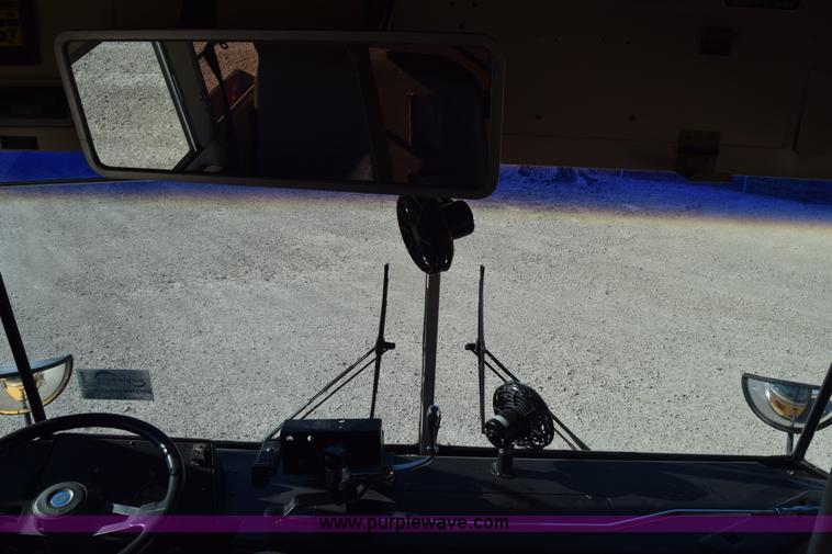 image for item K4968 1993 Blue Bird TC2000 school bus