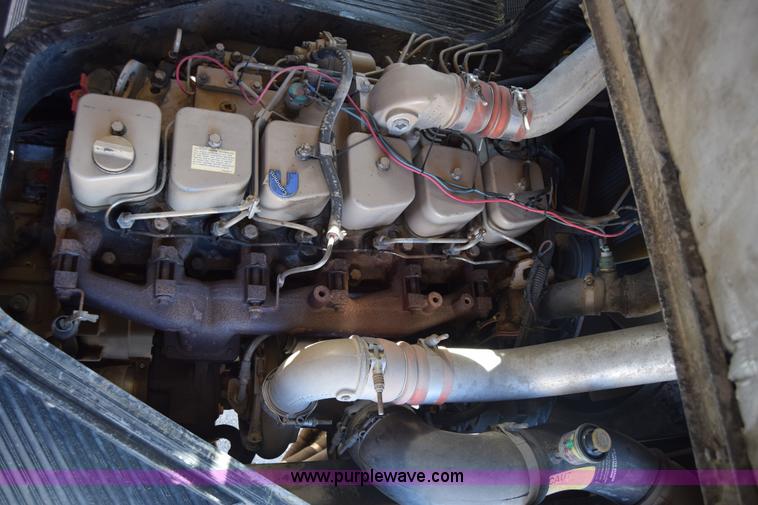 image for item K4968 1993 Blue Bird TC2000 school bus