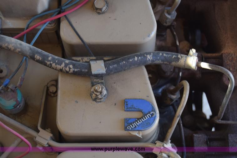 image for item K4968 1993 Blue Bird TC2000 school bus