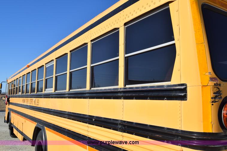 image for item K4968 1993 Blue Bird TC2000 school bus