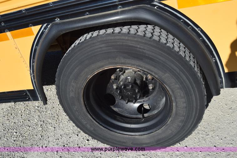 image for item K4968 1993 Blue Bird TC2000 school bus