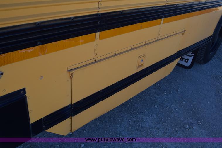 image for item K4968 1993 Blue Bird TC2000 school bus