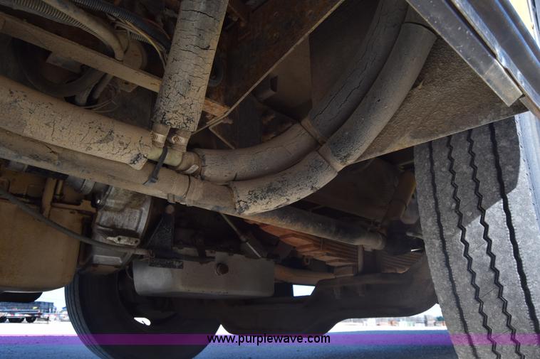 image for item K4968 1993 Blue Bird TC2000 school bus