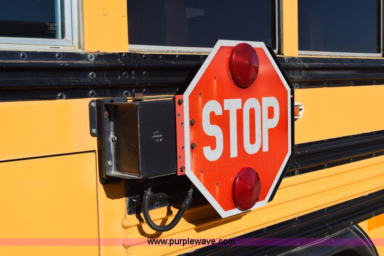 image for item K4968 1993 Blue Bird TC2000 school bus