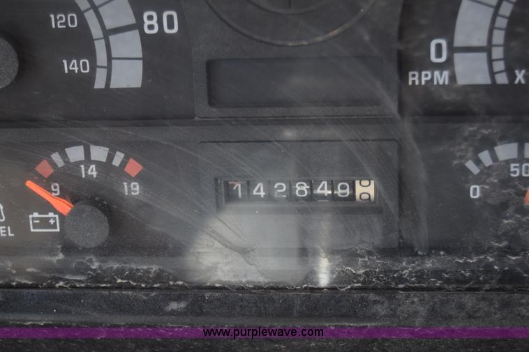 image for item K4969 1997 Blue Bird TC2000 school bus