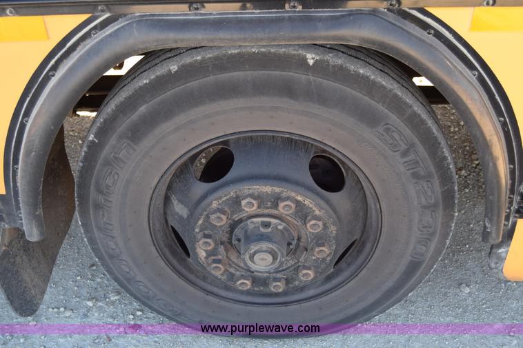 image for item K4969 1997 Blue Bird TC2000 school bus