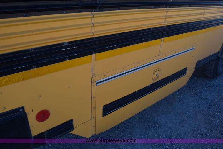 image for item K4969 1997 Blue Bird TC2000 school bus