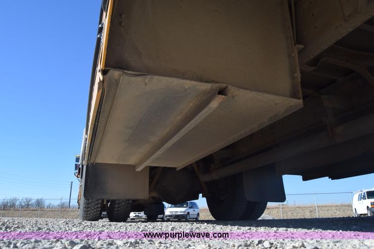 image for item K4969 1997 Blue Bird TC2000 school bus