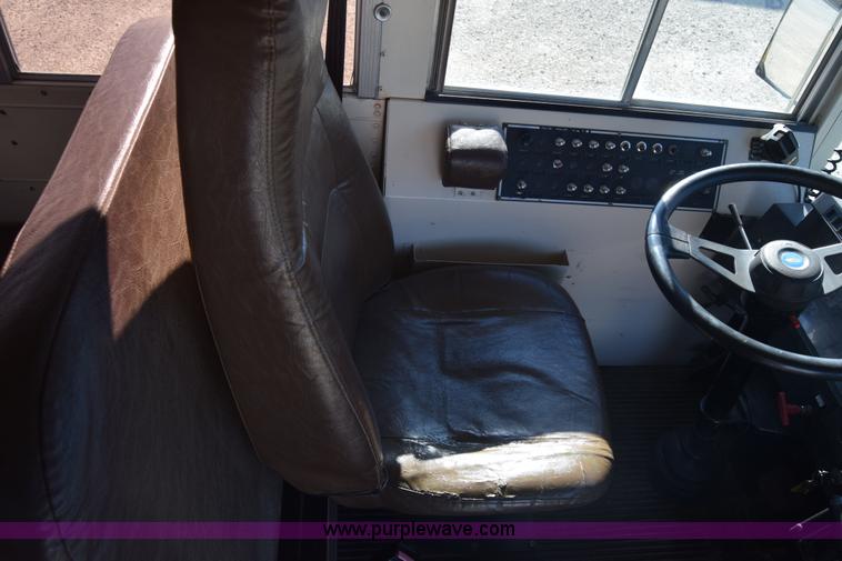 image for item K4971 1994 Blue Bird TC2000 school bus