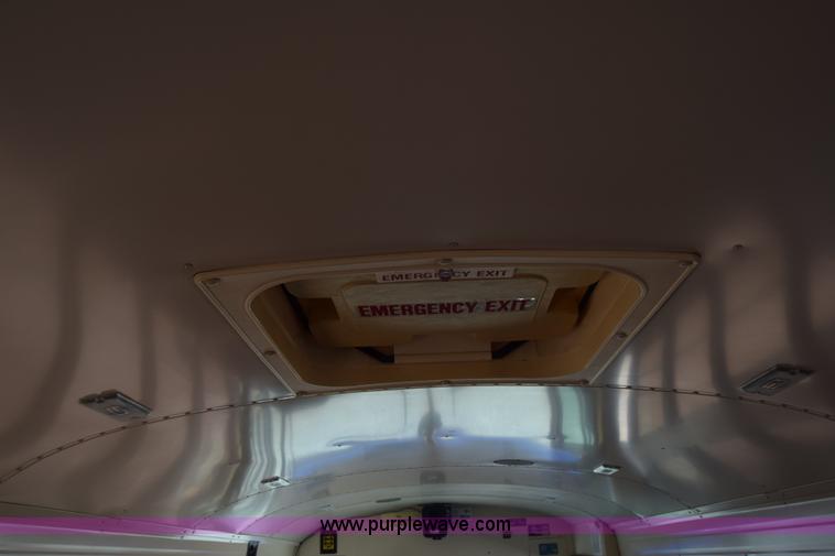 image for item K4971 1994 Blue Bird TC2000 school bus