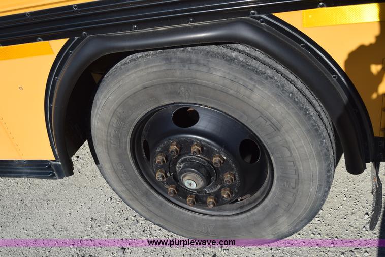 image for item K4971 1994 Blue Bird TC2000 school bus