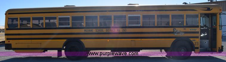 image for item K4972 1994 Blue Bird TC2000 school bus