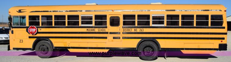image for item K4972 1994 Blue Bird TC2000 school bus