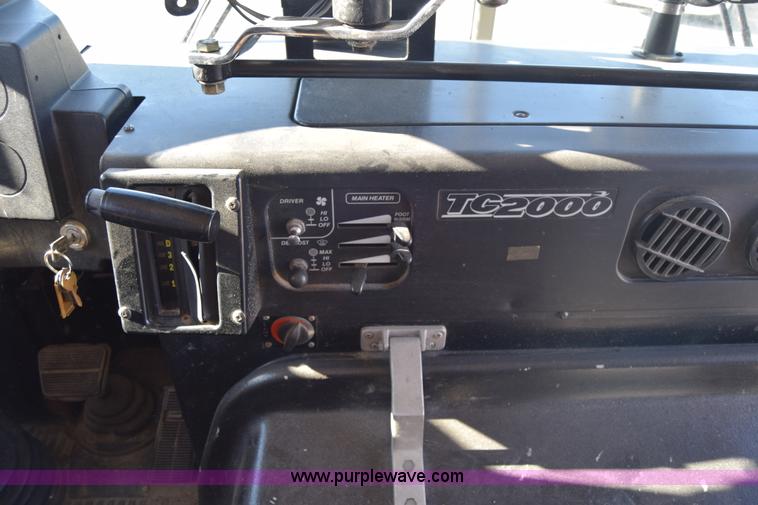 image for item K4972 1994 Blue Bird TC2000 school bus