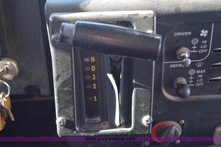 image for item K4972 1994 Blue Bird TC2000 school bus