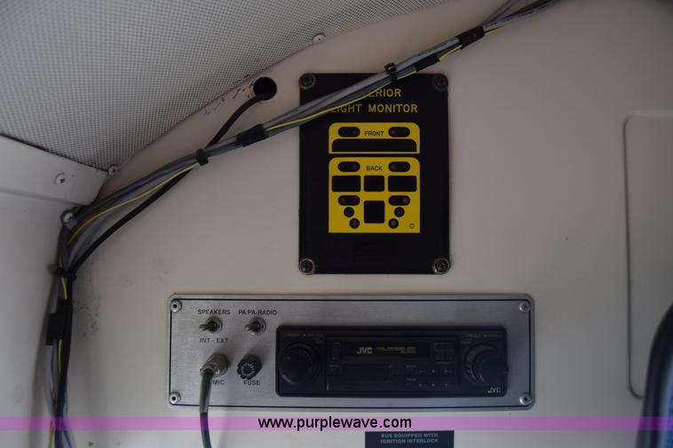 image for item K4972 1994 Blue Bird TC2000 school bus