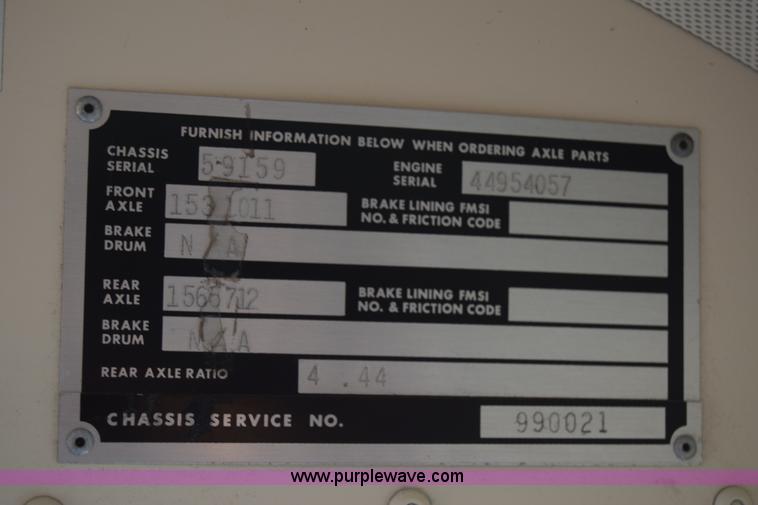 image for item K4972 1994 Blue Bird TC2000 school bus