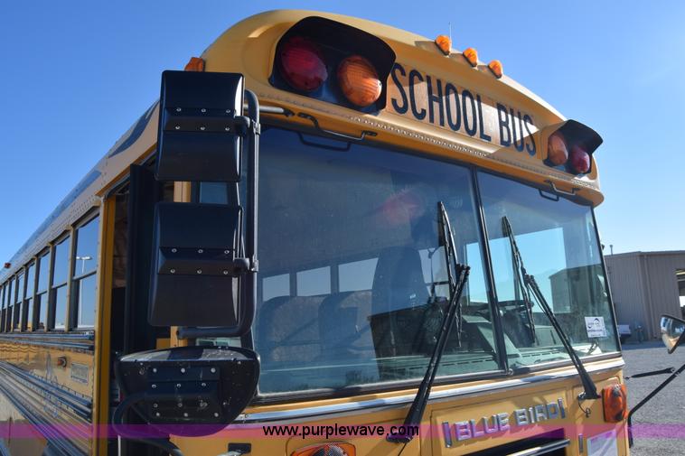 image for item K4972 1994 Blue Bird TC2000 school bus